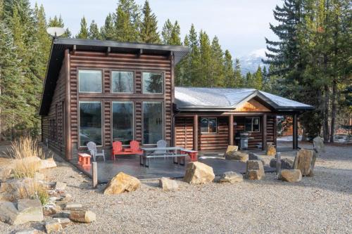 Valemount House | Aspen