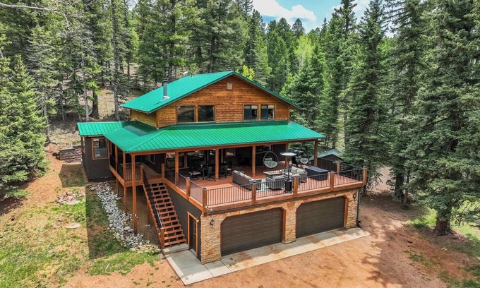 Spring Valley Cabin | Aspen Haven! Mountain Escape with Hot Tub & Views