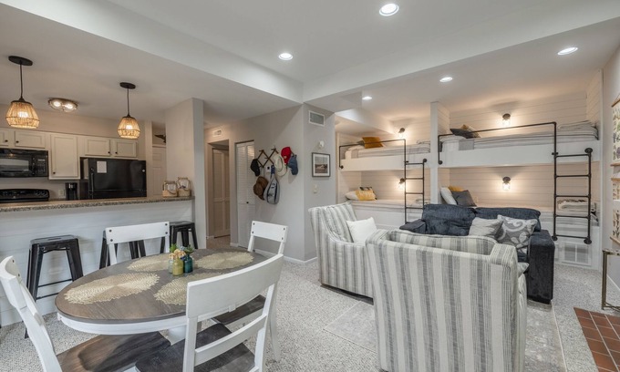 Innsbrook Condo | Aspen Hideout by Innsbrook Vacations!