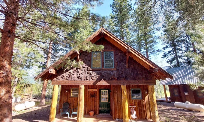 Mazama Cabin | Aspen Lodge 2nd Floor