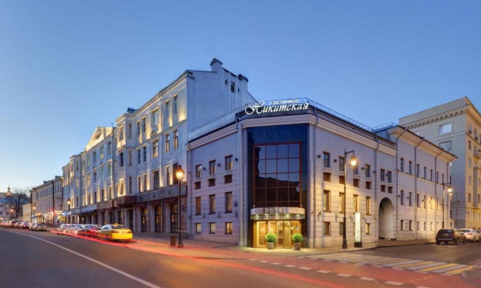Central Administrative Okrug Hotel | Assambleya Nikitskaya