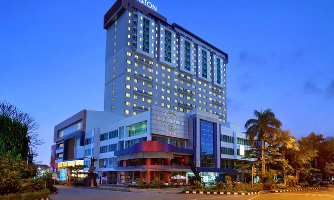 Laweyan Hotel | Aston Solo Hotel