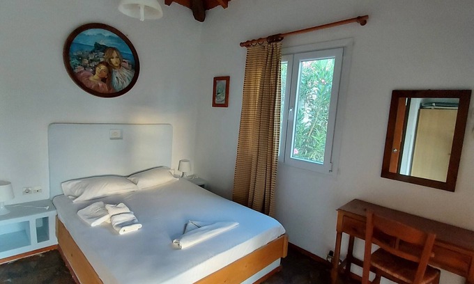 Ormos Koumeikon House | Astonishing house with sea view in Samos Island