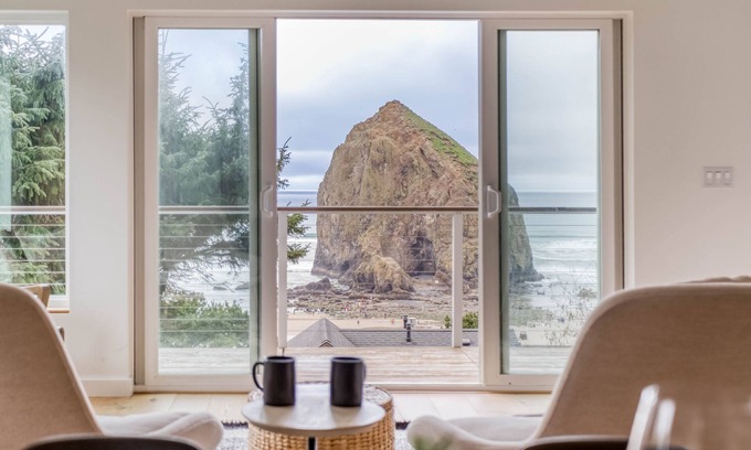 Tolovana Park House | Astonishing Views of Haystack Rock, Fully Furnished Deck, Sleek Modern Style!