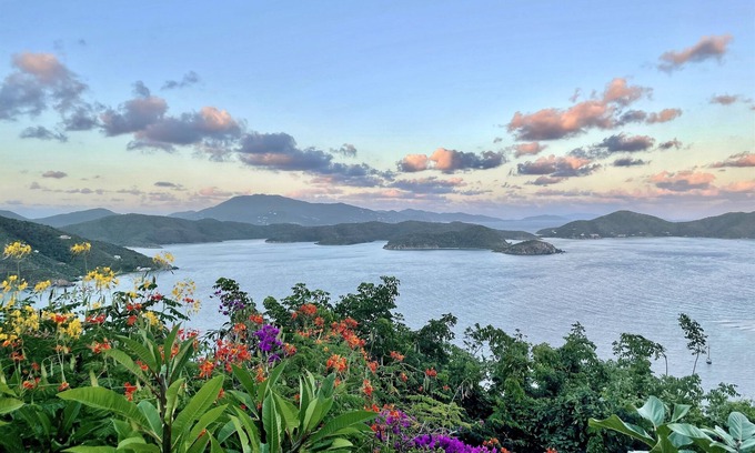 Estate Calabash Boom Villa | ASTRAL VILLA ultra private, stunning views, starry nights, saltwater pool, more!