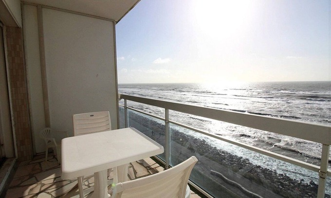 Hardelot-Plage Apartment | ASTROLABE K5 : Seafront accommodation with balcony, 1 bedroom, for 4 people in HARDELOT PLAGE