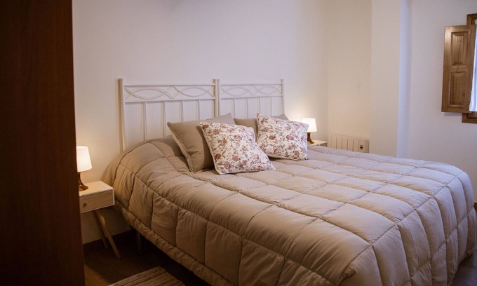La Portilla House | Asturian house, 6 pax, at the foot of the Sierra del Cuera and 2 km from the beaches.