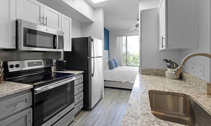 Tempe Apartment | ASU-Tempe Apartments by Landing