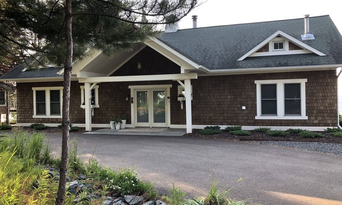 Two Harbors House | At Blue Stone Bluff, It’s all about the view!
