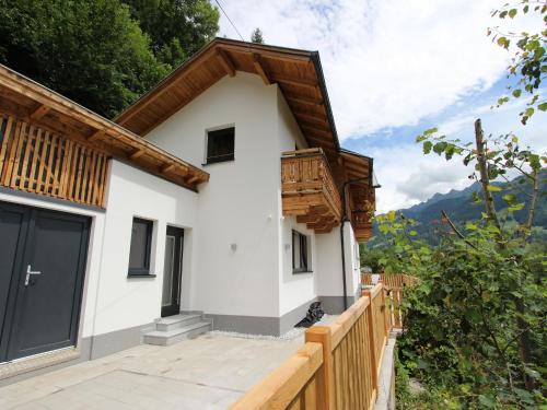 Bruck an der Grossglocknerstrasse Ski Chalet | Chalet in Bruck near Zell am See Ski Slopes