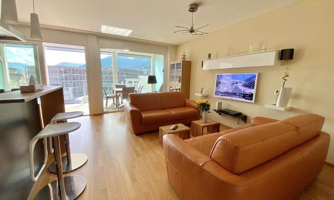 Meierhof Apartment | At Rinaldi 22