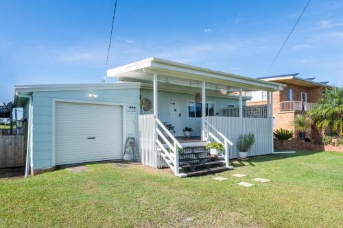 Brooms Head House | At The Beach Brooms Head - LJHooker Yamba