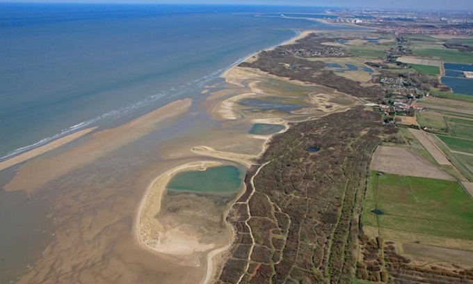 Oye-Plage Ski Chalet | At the heart of Platier Doye, stunning views of the dunes and the sea