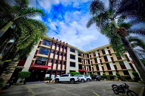 Malabanias Apartment | At The Pad Hotel and Resort