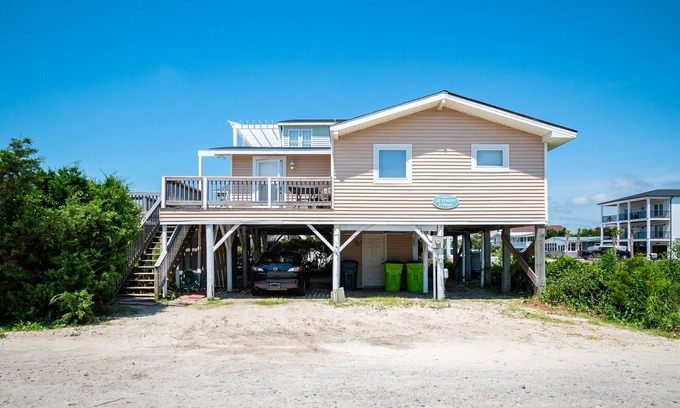 Long Beach House | At Turtle Cottage: Oceanfront Home with Spacious Deck, Close to Pier and Restaur