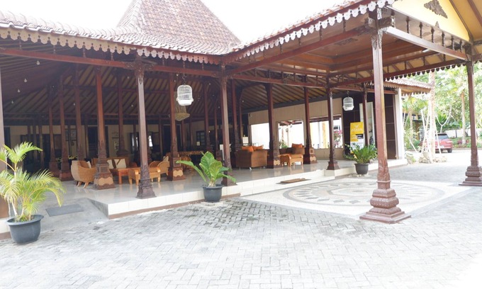 Ngemplak Hotel | Ataya Hotel by Qinarya