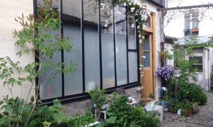 Quartier Sainte-Marguerite Apartment | Atelier d'artiste/artist loft/35m2