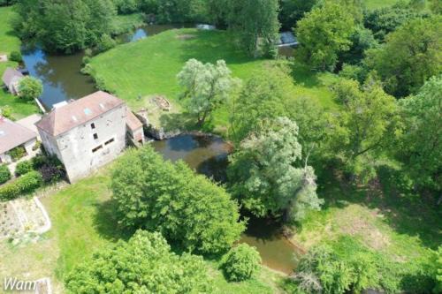 Saint-Pierre-les-Etieux House | Atelier de peinture au Moulin de Gâteau - Atelier sur l'eau