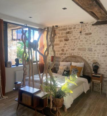La Chapelle la Reine Apartment | Atelier des Rêves