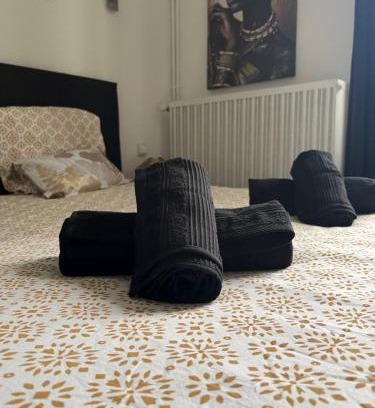 Chartres Apartment | Atelier Voyageur