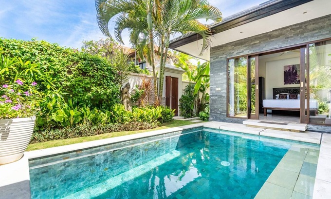 Sanur Villa | Athena 1 – One-Bedroom Honeymoon Pool Villa