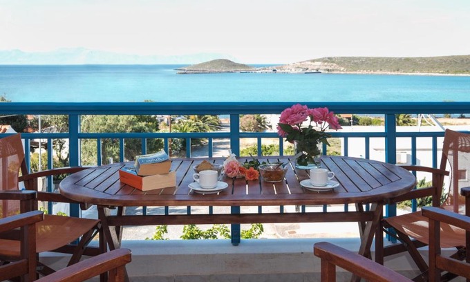 Diakofti Apartment | Athena Kythera