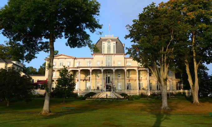 Chautauqua Hotel | Athenaeum Hotel