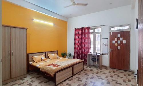 Naini House | Atithi Niwas Kumbh