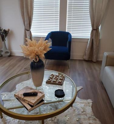 Reynoldstown Apartment | ATL Modern Oasis