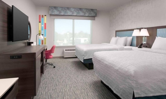 Pineapple Grove Arts District Hotel | Atlantic Avenue Stay – 2 Units Steps from Beach, Nightlife, and Coastal Charm