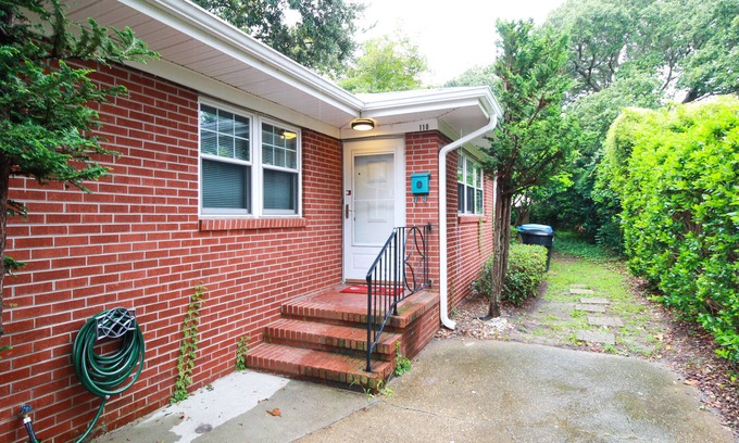 Northeast Virginia Beach House | Atlantic Haven - North End VB