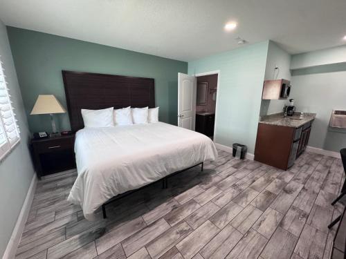 Ocean View Halifax Estates Hotel | Atlantic Shores Motel