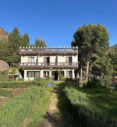 Sti Fadma Hotel | Atlas Tigmi
