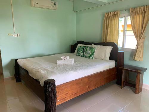 Phongprasan House | AtMyHomeStay Bangsaphan