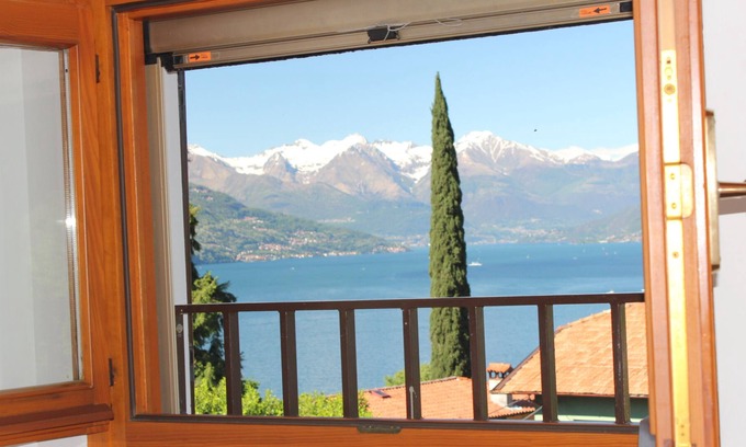 Bellagio Apartment | Attick with air conditioning 2-4 sleep in Bellagio, Lake Como