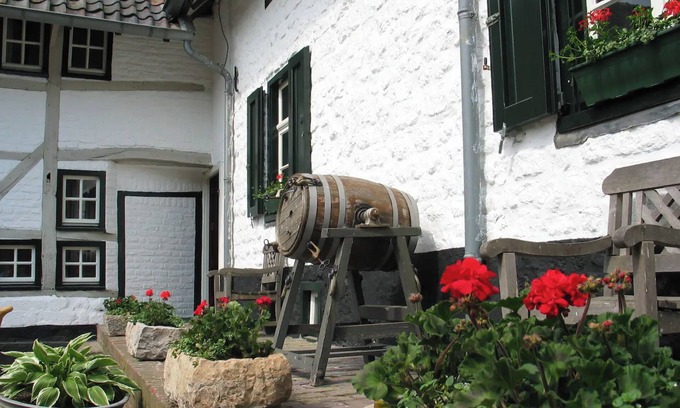 Colmont Cottage | Attractive 6-person vacation home with panoramic views near Valkenburg