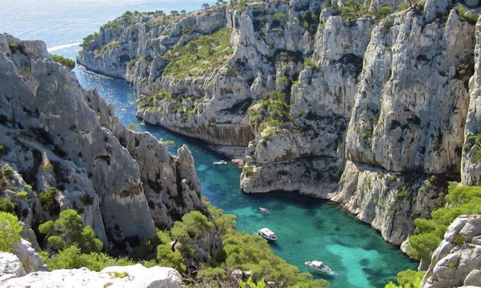 Nans-les-Pins Villa | Attractive villa on the Sainte Baume massif