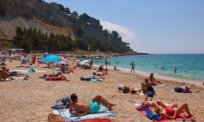 Nans-les-Pins Villa | Attractive villa on the Sainte Baume massif