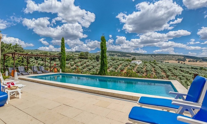 Montefrio Villa | Attractive Villa in Montefrio with Private Pool