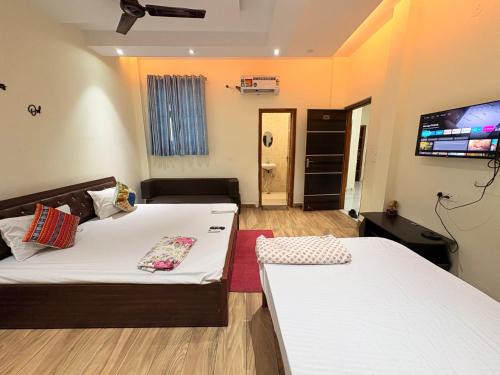 Mohangarh House | ATULYAM STAYS SUSHANT GOLF CITY LUCKNOW