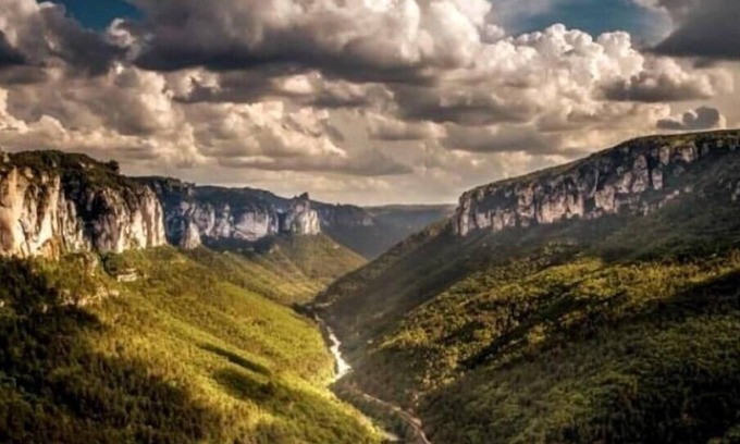 Montbrun House | Au Coeur des Gorges du Tarn, Village Pittoresque !