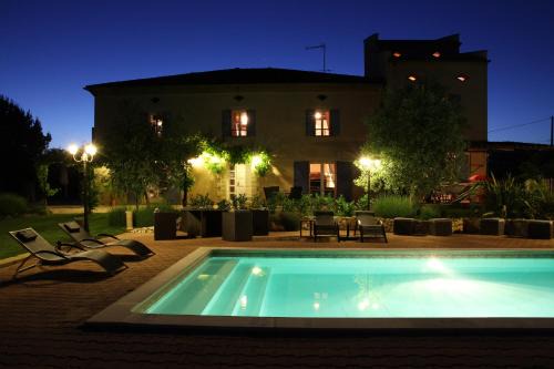 Senouillac Bed & Breakfast | Au Mas du Soleil
