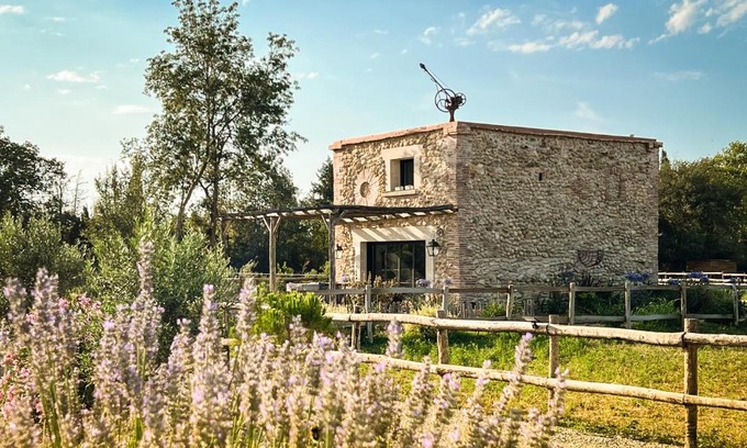 Thuir House | au milieu des vignes