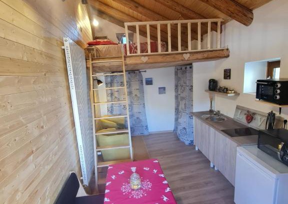 Sollieres-Sardieres Apartment | Au petit bonheur à Val-Cenis