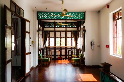 Maha Phruttharam House | Au samlor guesthouse