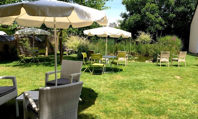 Doue-en-Anjou Hotel | Auberge Bienvenue
