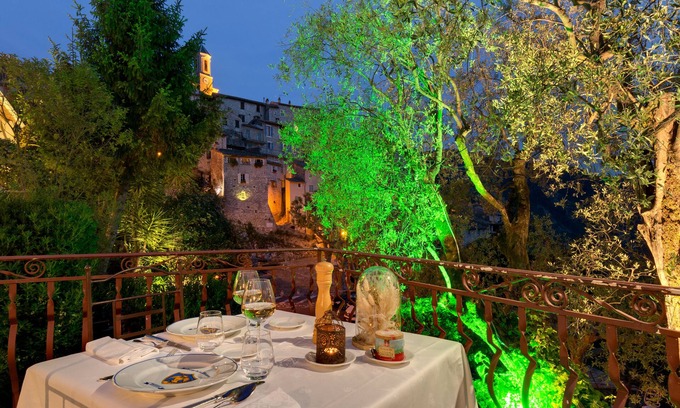 Peillon Hotel | Auberge de la Madone