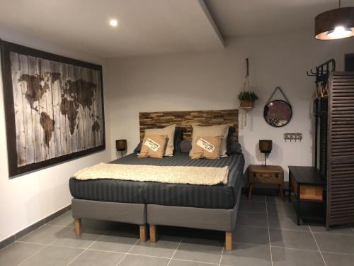 Meounes-les-Montrieux Hotel | Auberge De Pachoquin