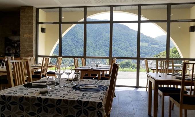 Aydius Hotel | Auberge des Isards