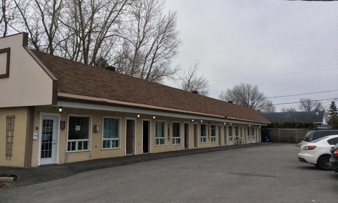 Templeton Hotel | Auberge Du Lac Beauchamp